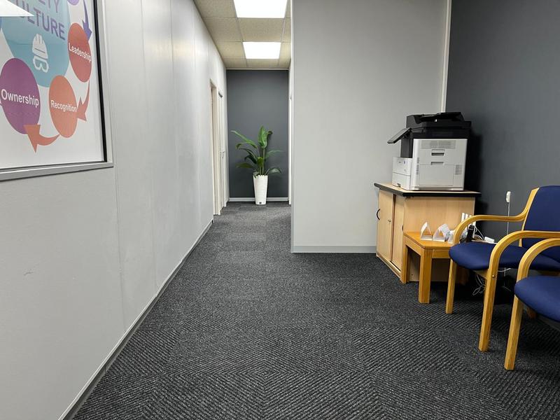To Let commercial Property for Rent in Newton Park Eastern Cape